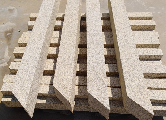 挑戰(zhàn)極限之美，芝麻黑花崗巖荔枝板走上設(shè)計(jì)新時(shí)代(圖1)