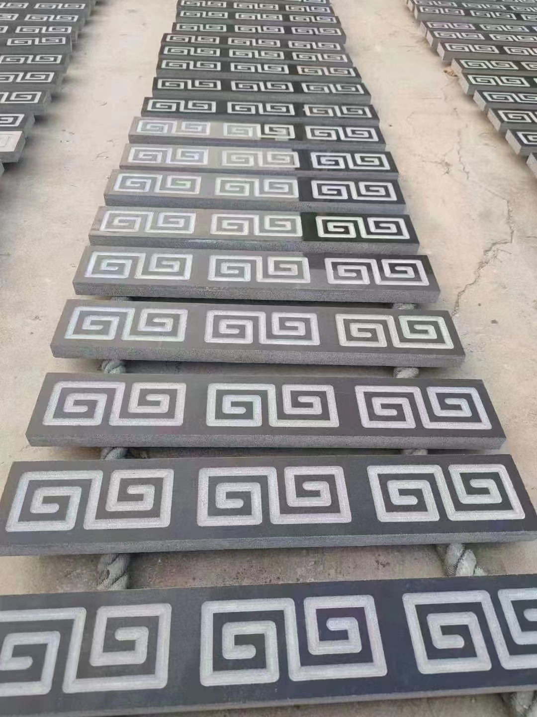 重拾古老工藝，用心打造蒙古黑石材加工制品(圖3)