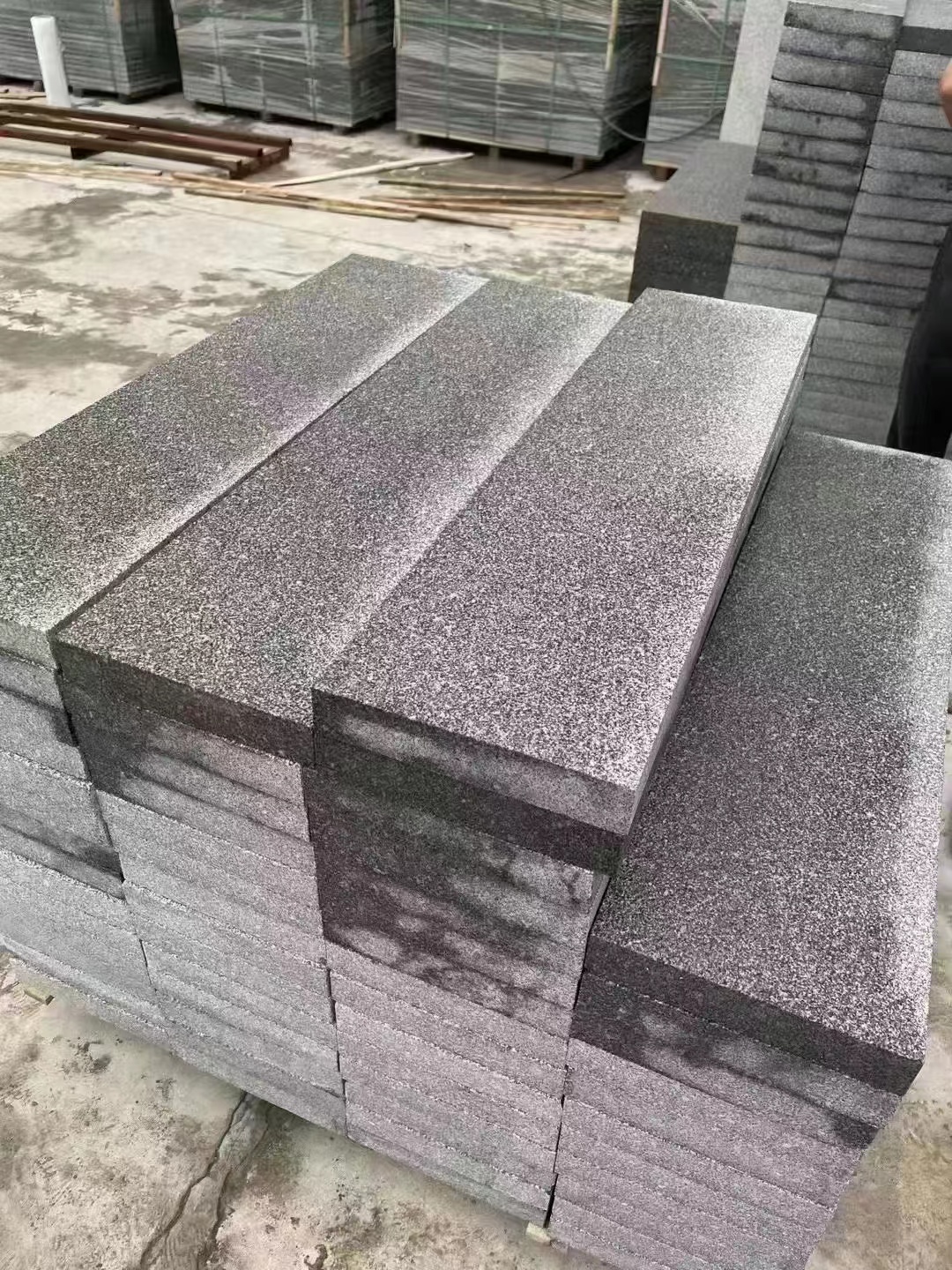 芝麻黑花崗石的價(jià)格(圖3)