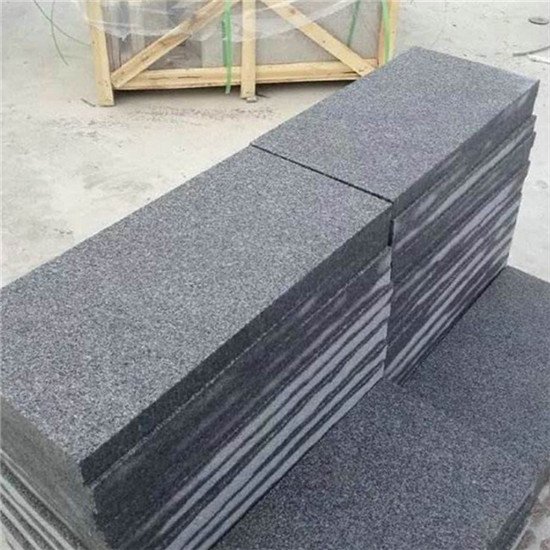 芝麻黑花崗巖的價(jià)位(圖2)