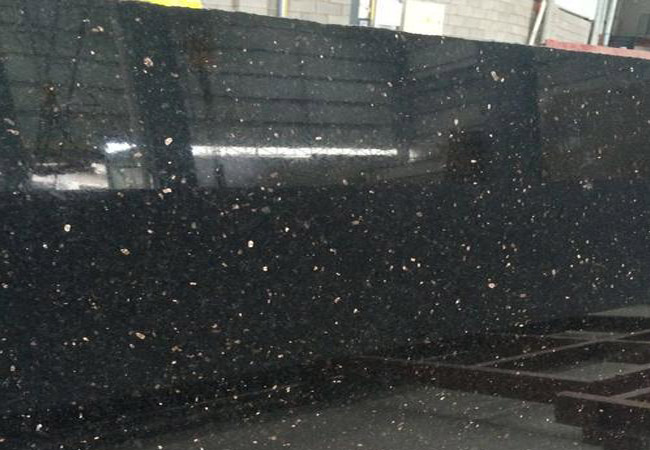 打造個性化空間，地鋪石材搭配新穎設(shè)計(圖1)