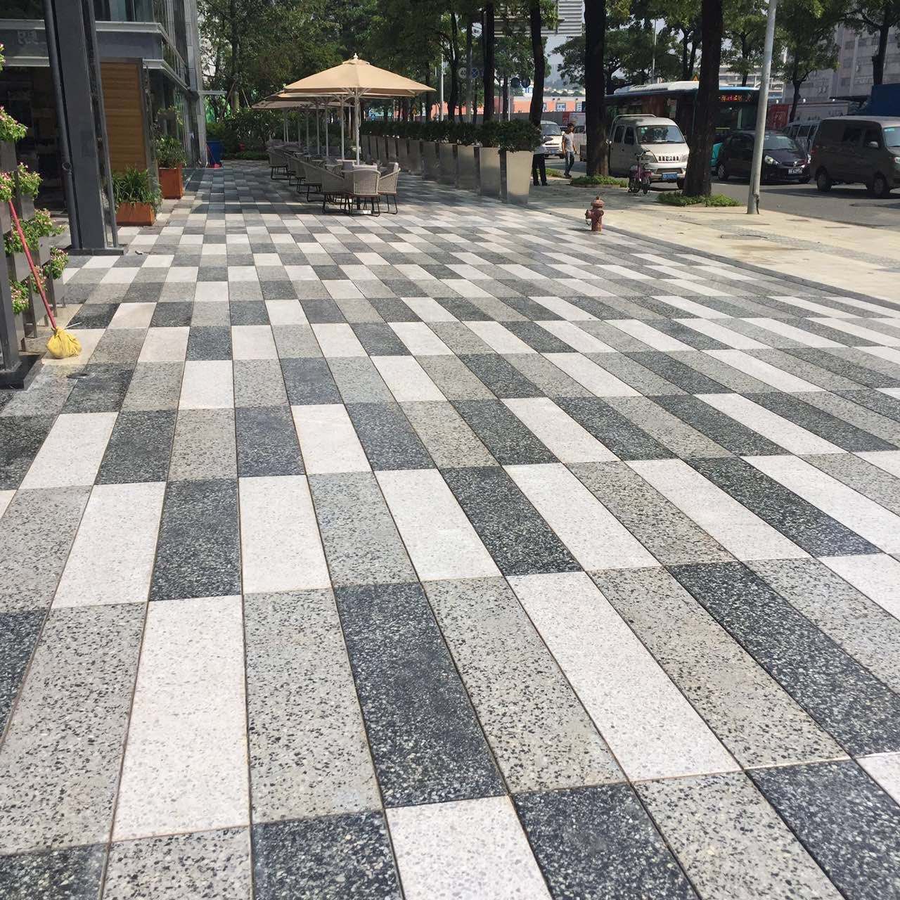 生態(tài)地鋪石:為城市生態(tài)建設(shè)帶來新的解決方案(圖1) 生態(tài)地鋪石:為城市生態(tài)建設(shè)帶來新的解決方案(圖1)