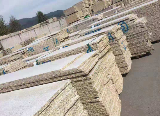 讓夏日更迷人！用黃銹石花缽水景為庭院增添動(dòng)人氣息(圖2)