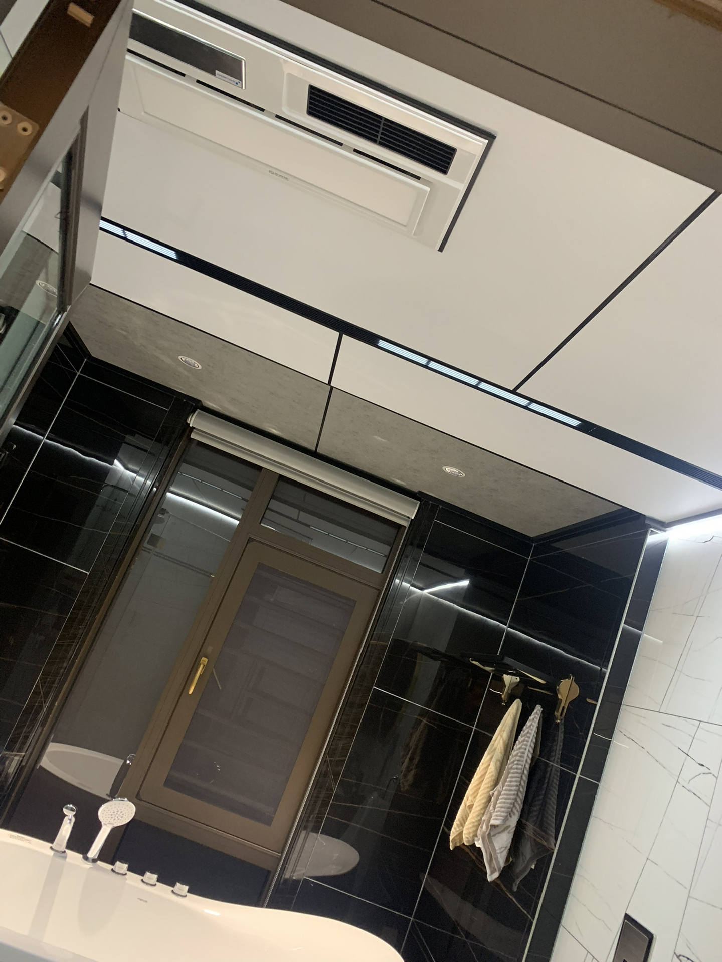 大理石拼花技術(shù):奢華與永恒的完美結(jié)合(圖2) 大理石拼花技術(shù):奢華與永恒的完美結(jié)合(圖2)