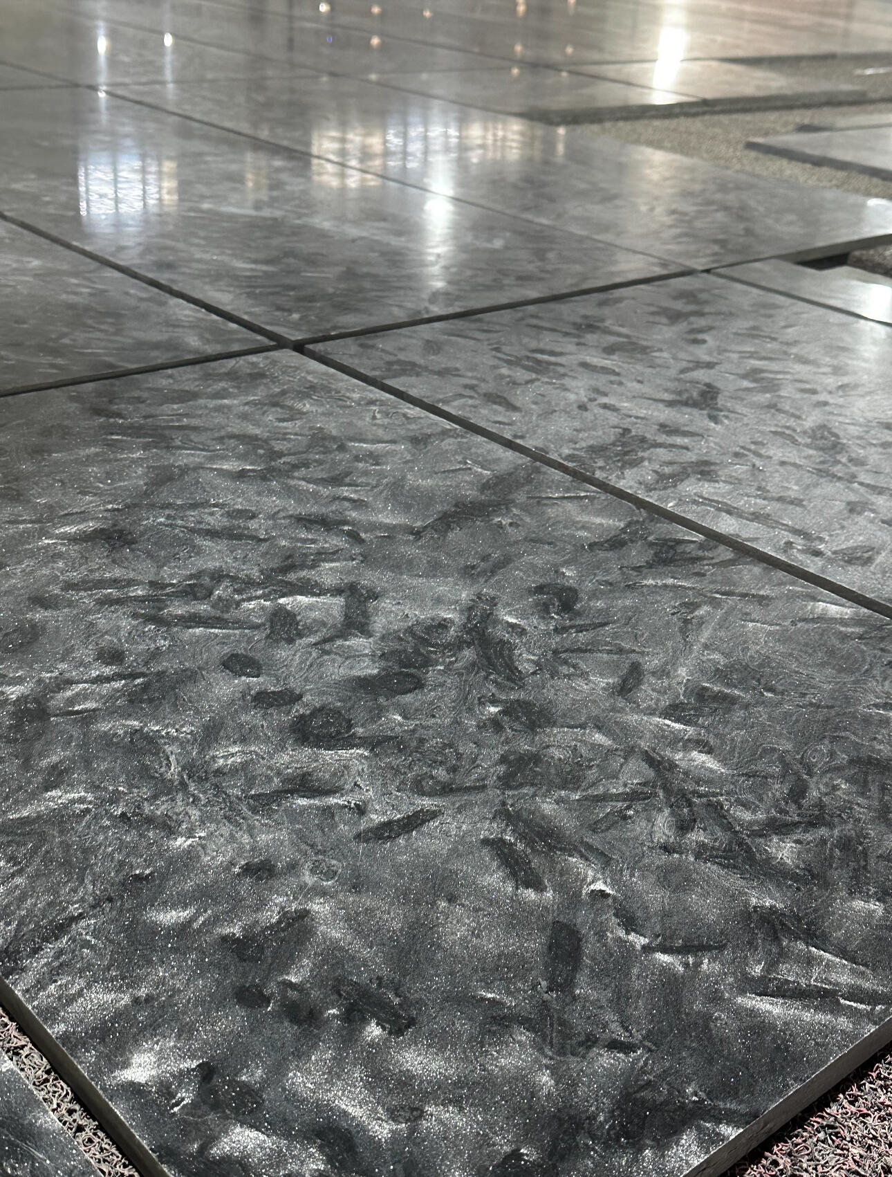 安哥拉黑石材光面批發(fā)供應(yīng)商