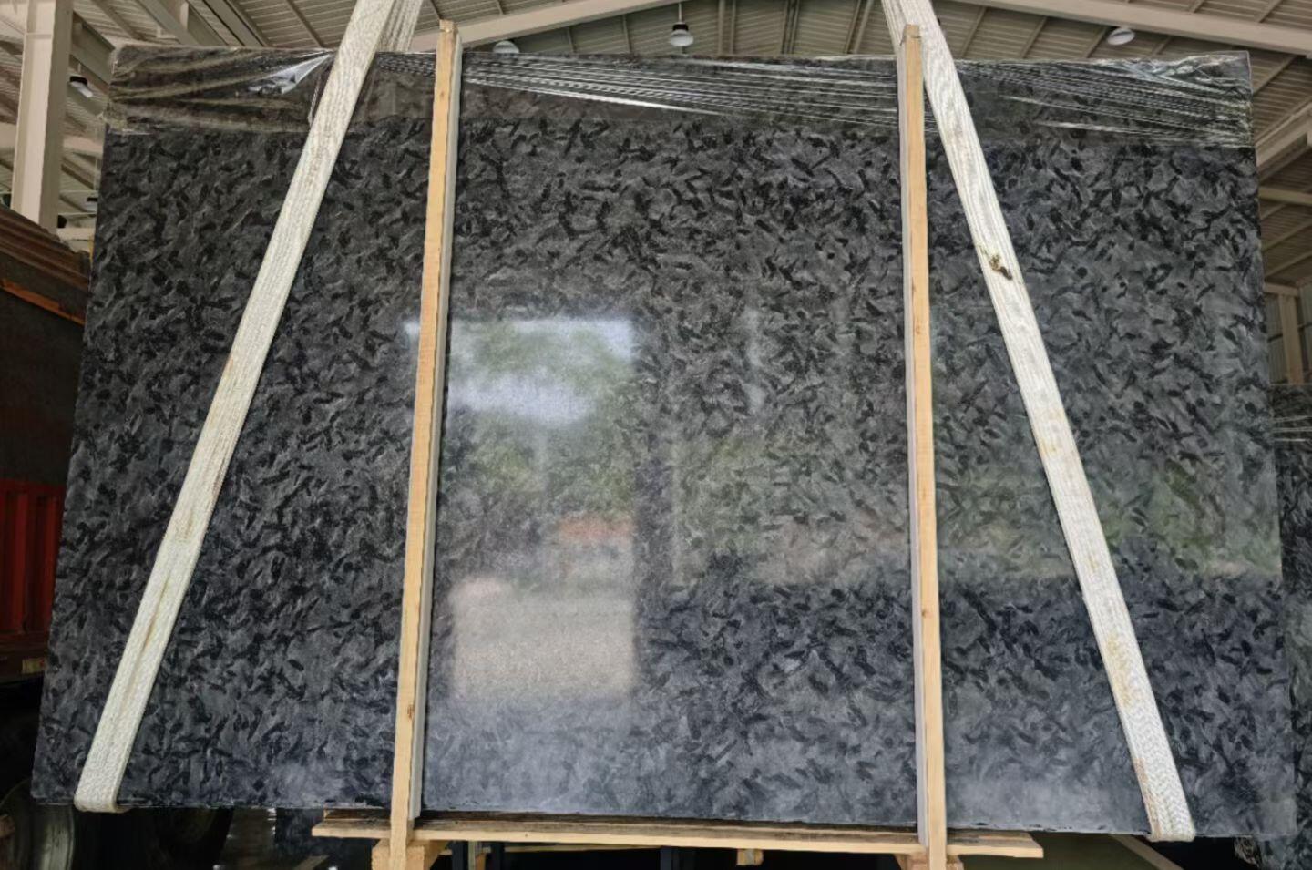 安哥拉黑花崗巖皮革面處理技術