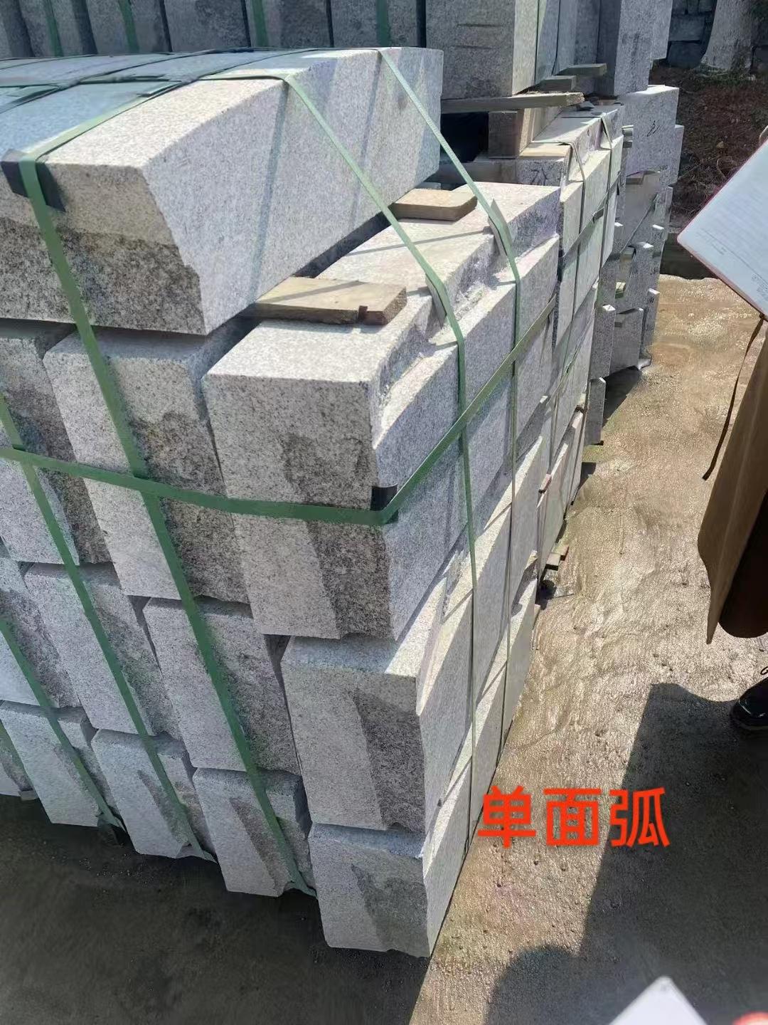 白麻芝麻白花崗巖價格組成