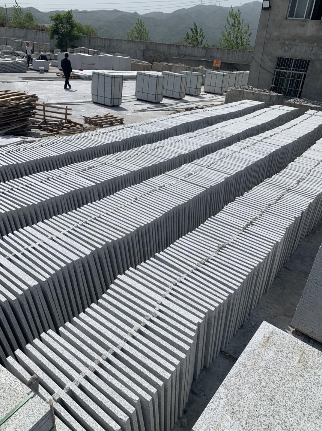 白麻花崗巖石材廠家批發(fā)直銷供應(yīng)商電話