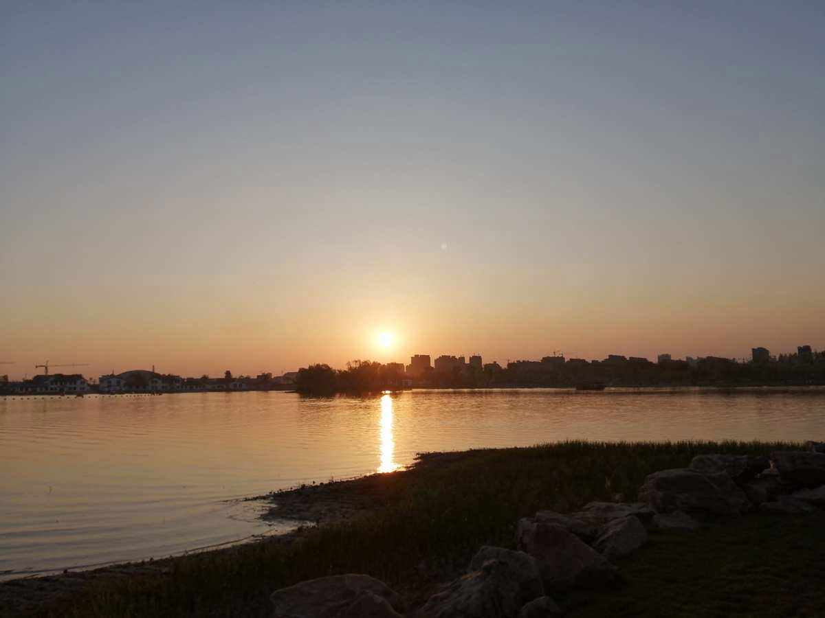 莒紅蒙山紅沂蒙紅外墻干掛高亮度板材(圖2) 莒紅蒙山紅沂蒙紅外墻干掛高亮度板材(圖2)