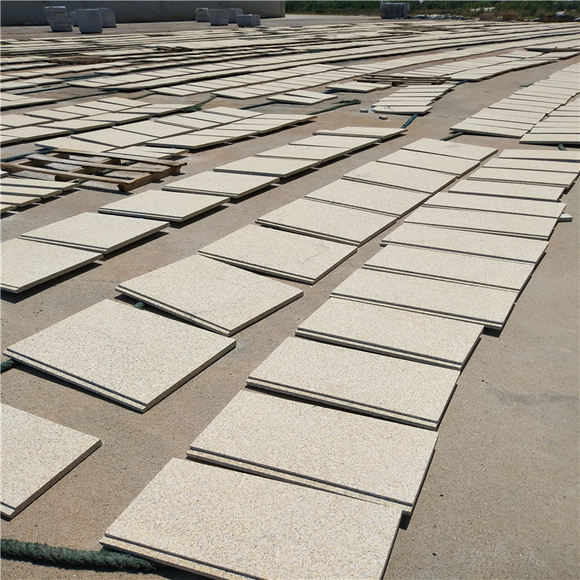 揭秘外墻干掛熱門材料：拉絲面與火燒板芝麻白的獨特魅力(圖5)