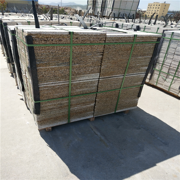 揭秘外墻干掛熱門材料：拉絲面與火燒板芝麻白的獨特魅力(圖2)