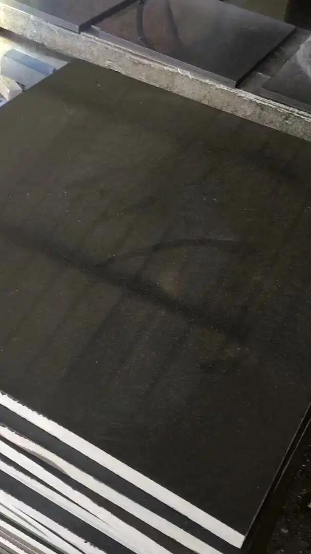 芝麻黑墓碑石材廠家批發(fā)價格