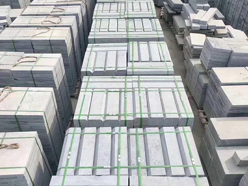 青石板多少錢(qián)一平方影響因素包括厚度密度及表面處理工藝