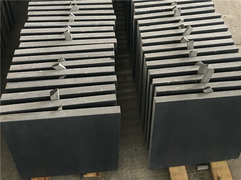 青石板廠家在山東嘉祥青石可做仿古面用于仿古建筑