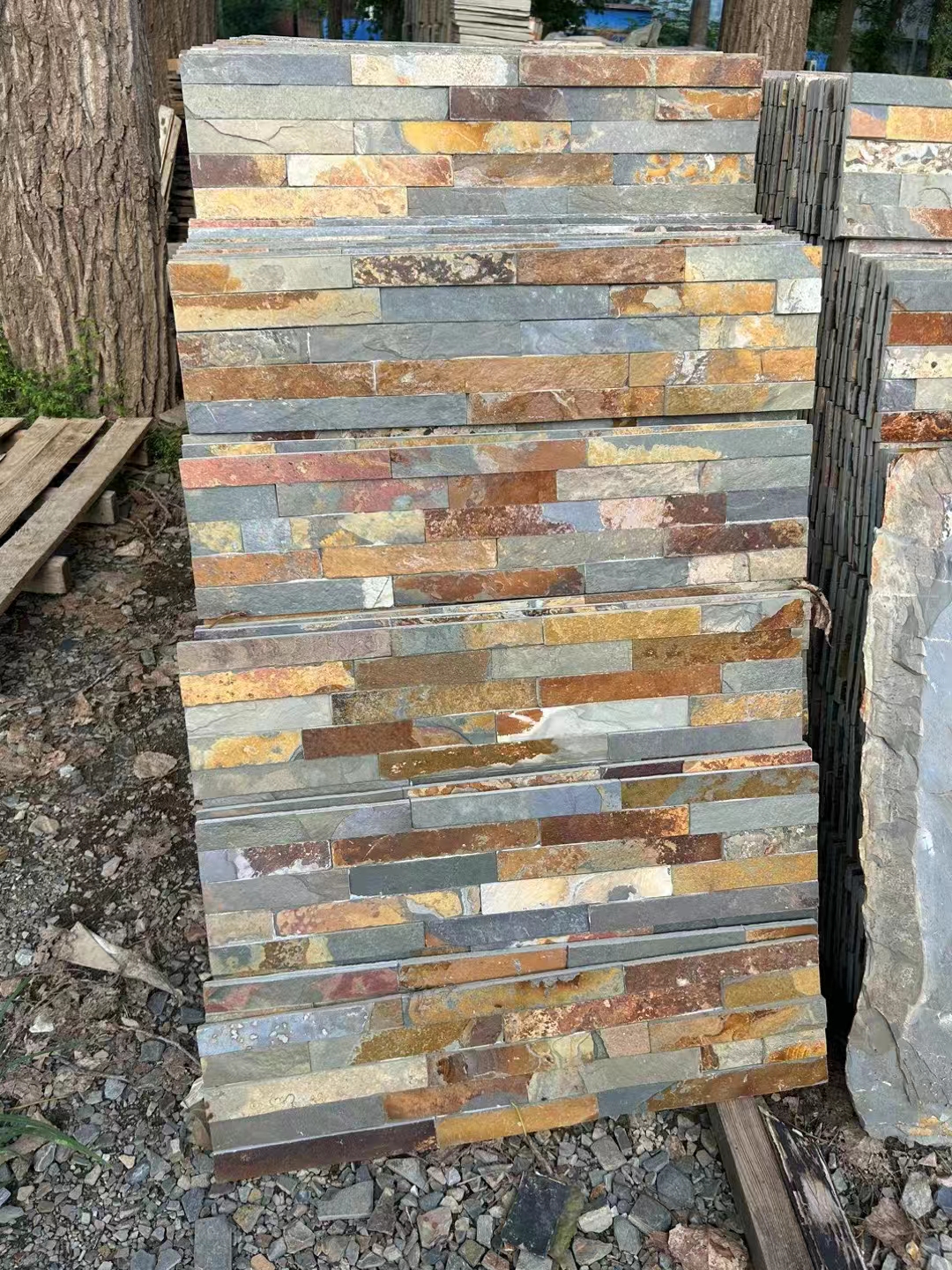 石材加工廠馬蹄石5公分厚產(chǎn)品供應(yīng)(圖3) 石材加工廠馬蹄石5公分厚產(chǎn)品供應(yīng)(圖3)