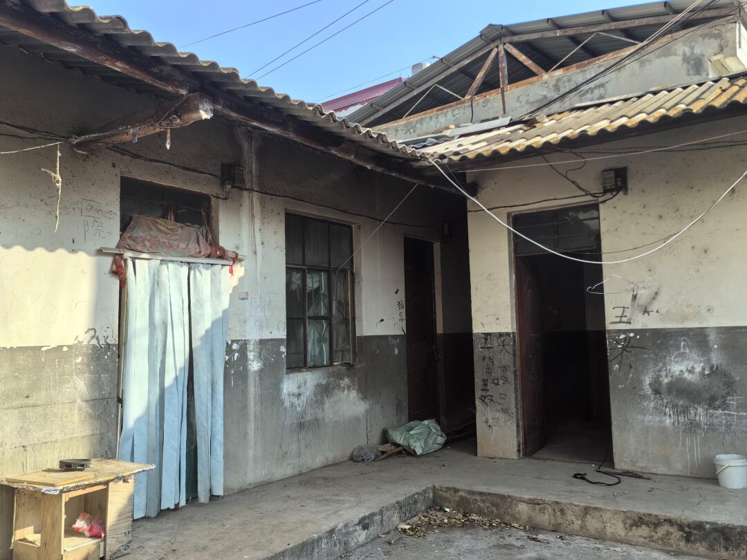 農村自建房院子地面石材哪種耐磨不打滑(圖4) 農村自建房院子地面石材哪種耐磨不打滑(圖4)