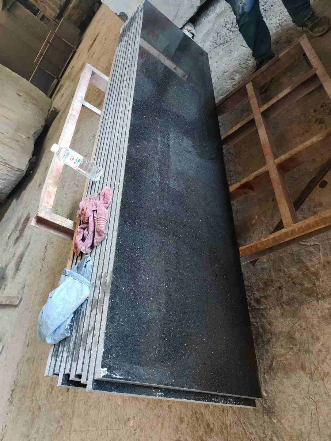 廣東湛江黑石材產(chǎn)地