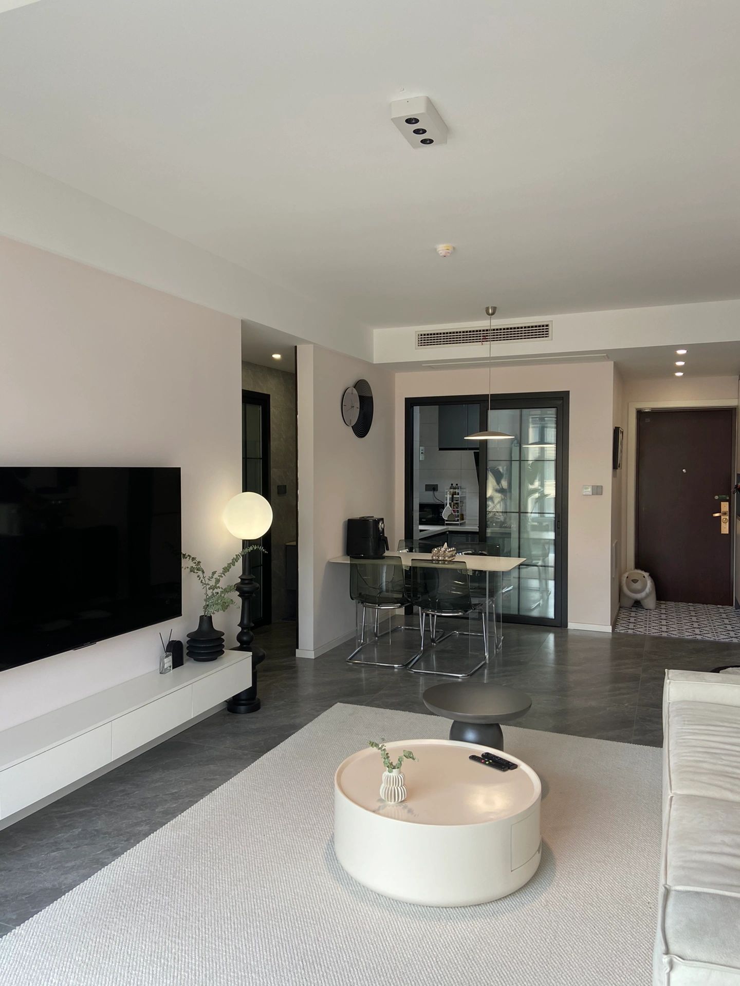 臺面下掛邊與柜體對齊安裝要求(圖2)