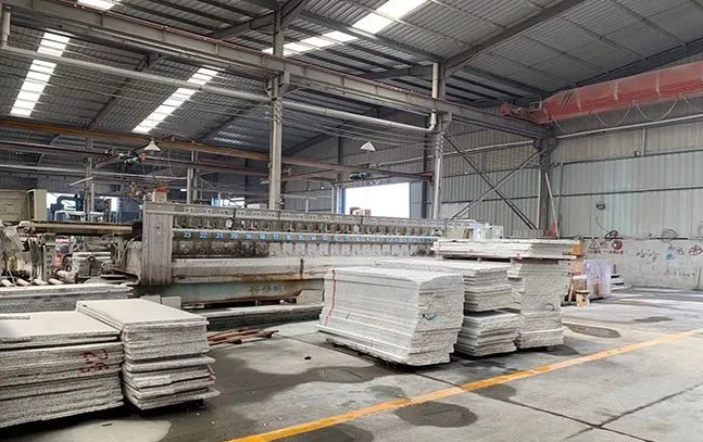 芝麻白路邊石花崗巖多少錢