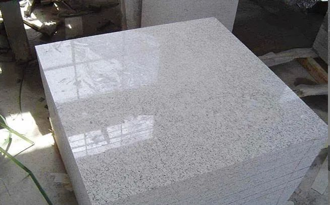 芝麻白花崗巖大理石廠家直銷白色地鋪石規(guī)格尺寸查詢