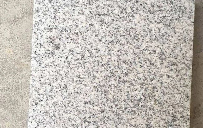 路沿石石材批發(fā)廠家珍珠花天然石材生產(chǎn)