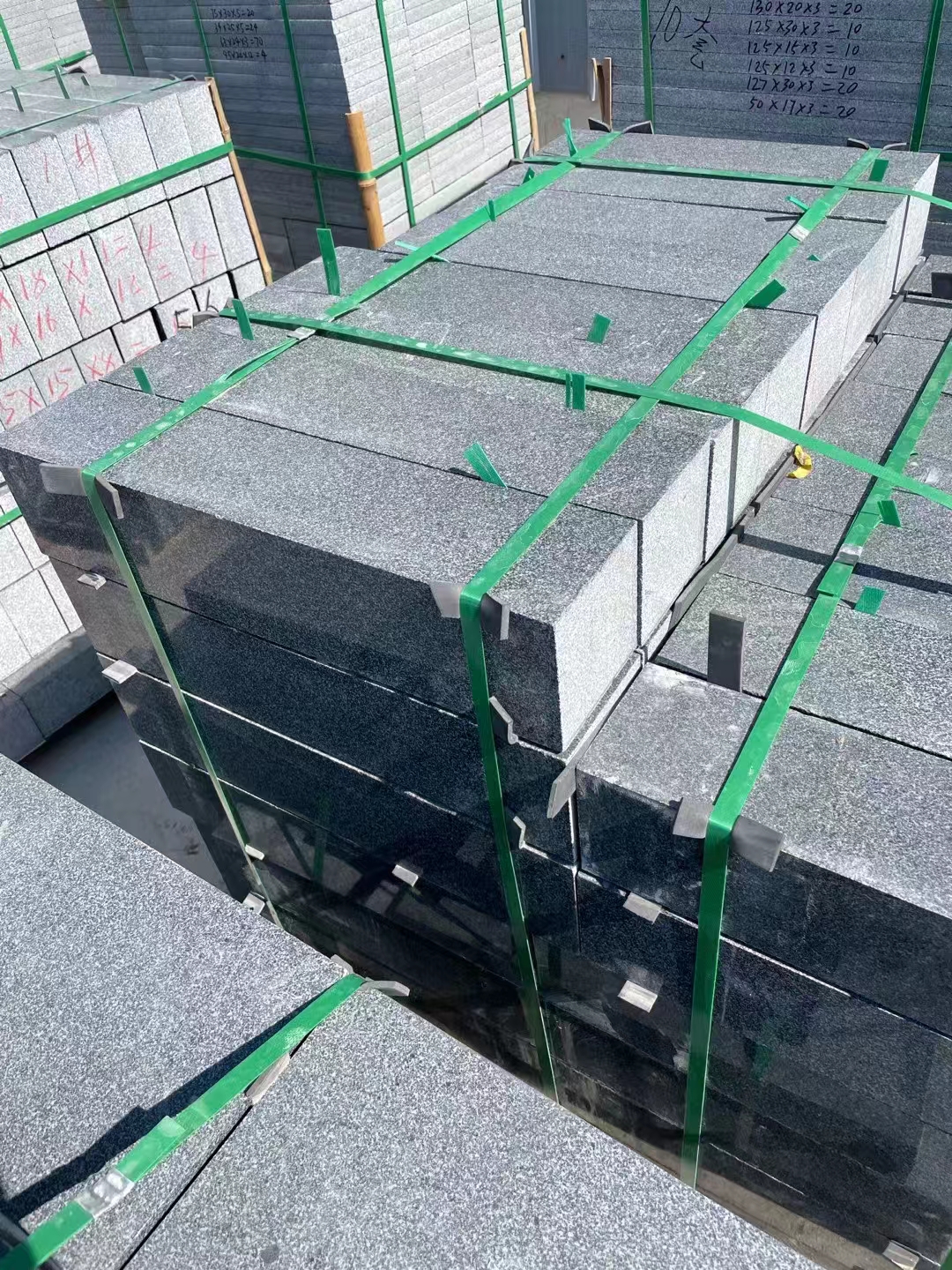 鎮(zhèn)安芝麻白石材(圖1) 鎮(zhèn)安芝麻白石材(圖1)