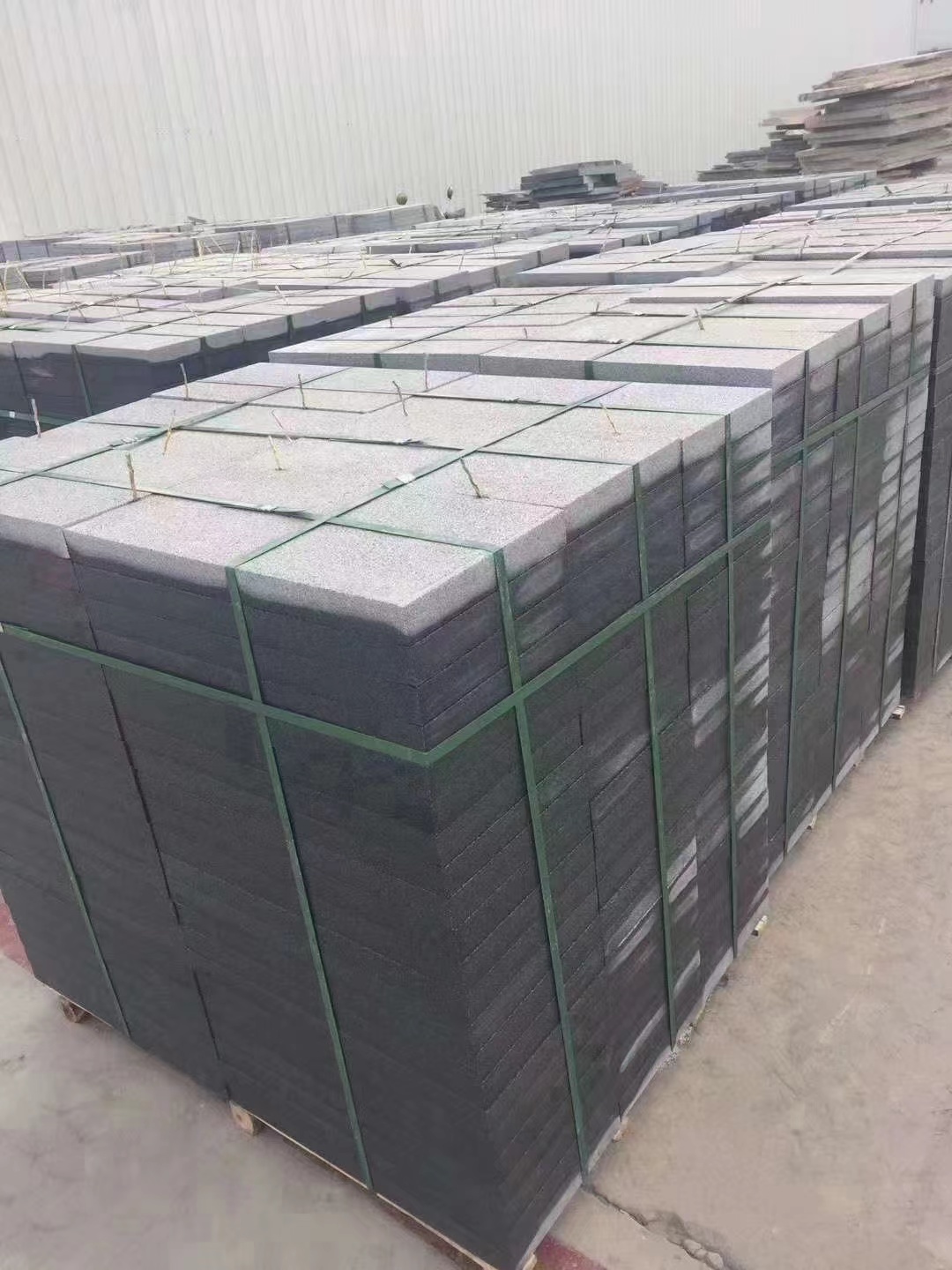 芝麻黑荔枝面價格