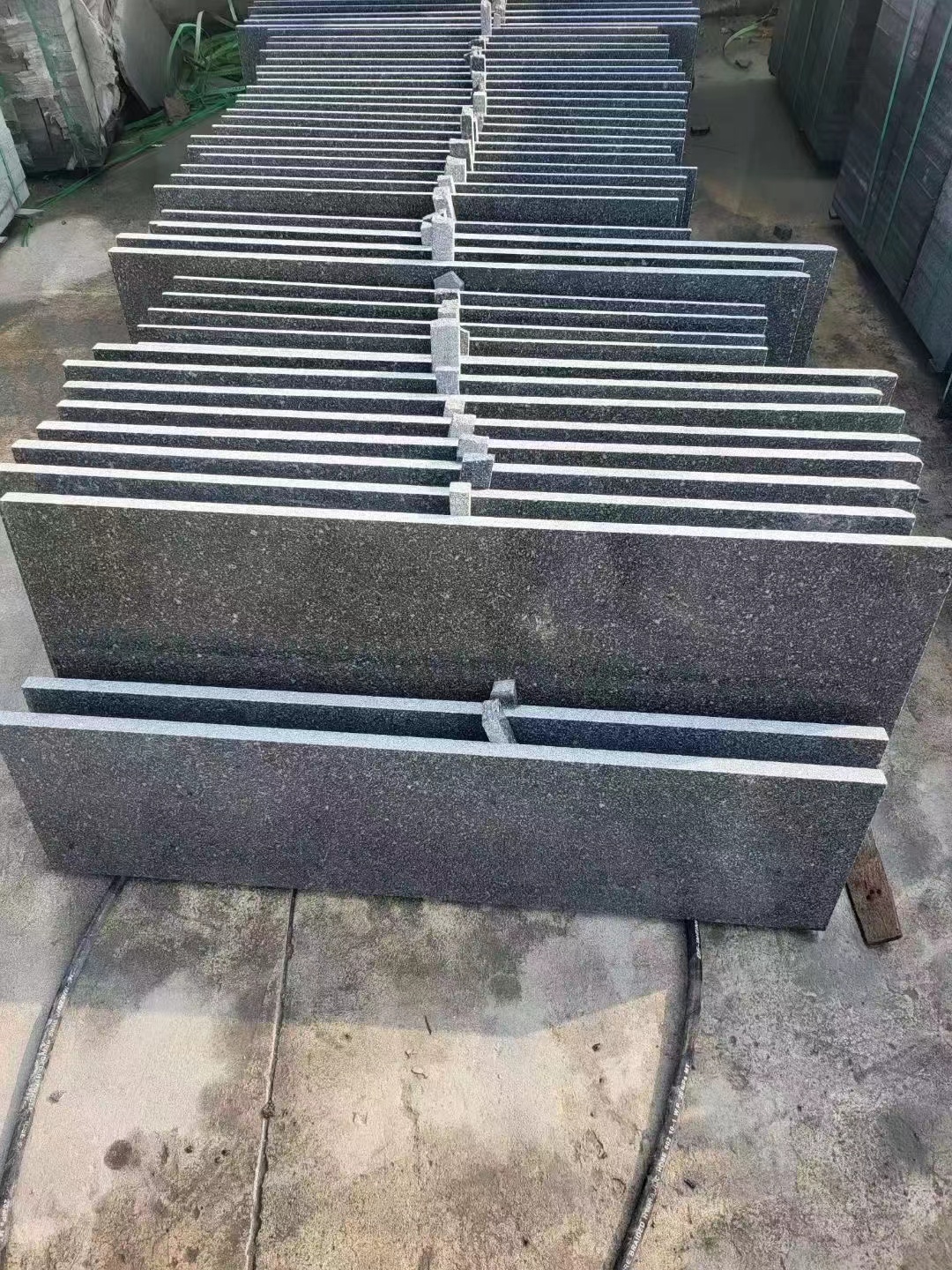 芝麻黑g654光面花崗巖生產(chǎn)廠家