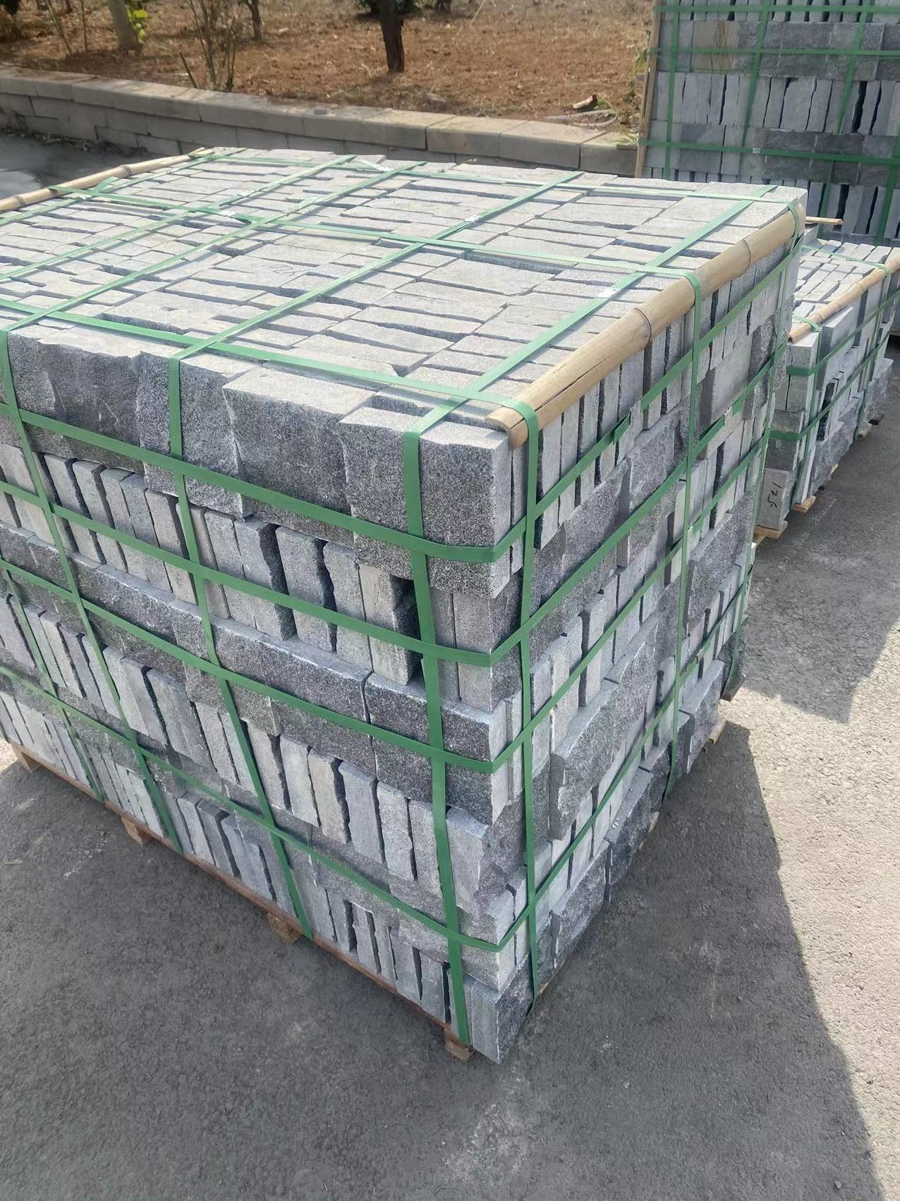 芝麻白石材臺(tái)階(圖2)