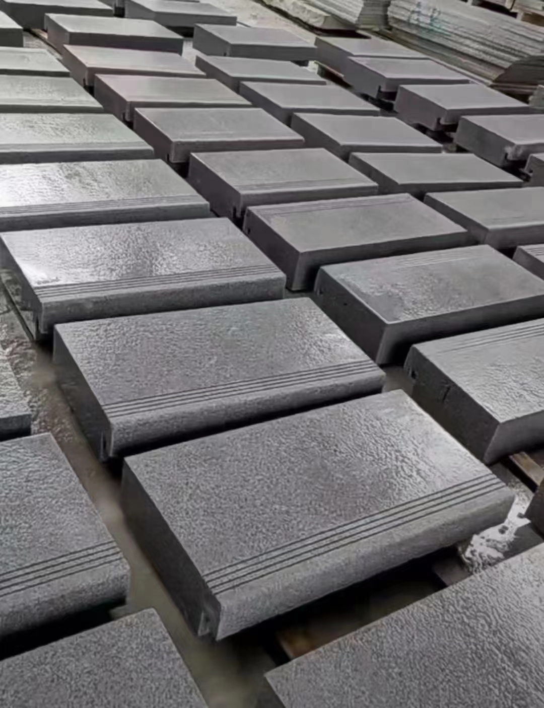 外墻干掛常用芝麻灰花崗巖石材厚度與安裝方法(圖3) 外墻干掛常用芝麻灰花崗巖石材厚度與安裝方法(圖3)