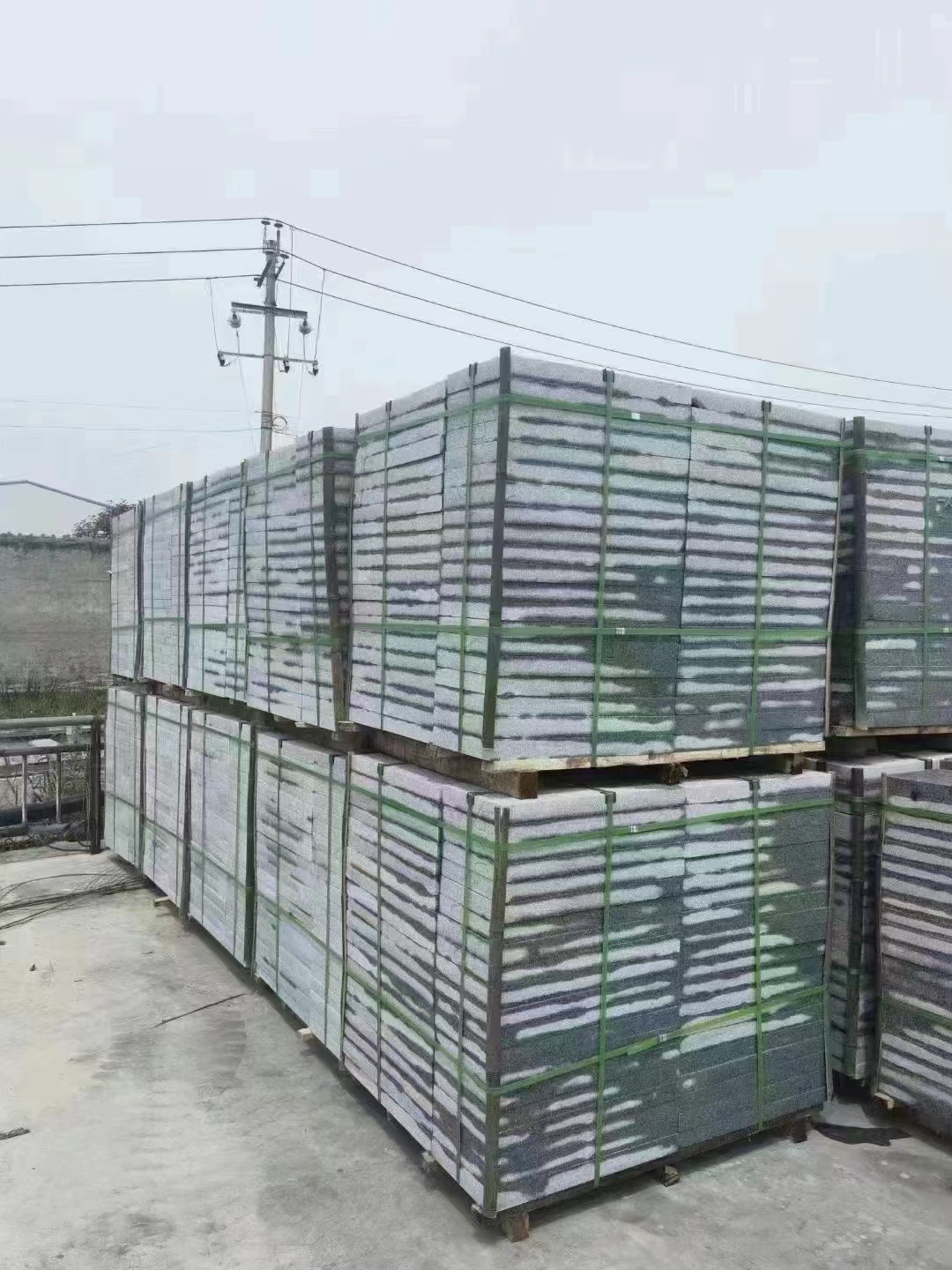 芝麻黑花崗巖廠家(圖2) 芝麻黑花崗巖廠家(圖2)