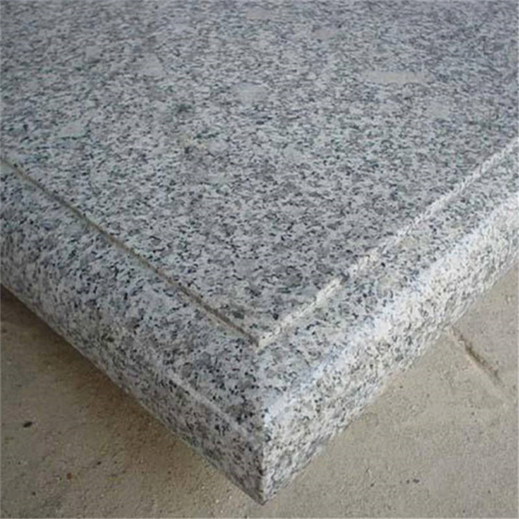 河北芝麻灰的礦山