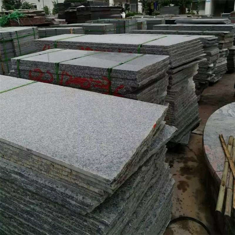 山東芝麻灰礦山在哪(圖1)