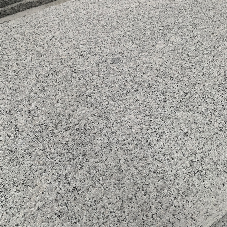進(jìn)口芝麻灰石材多少一平(圖1)