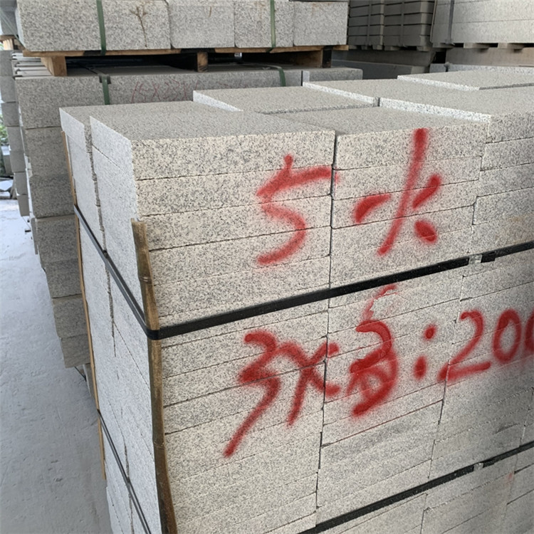 山東芝麻灰花崗機(jī)切面(圖1)