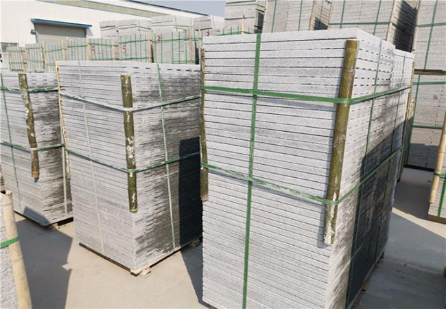 30厚芝麻白花崗巖價格