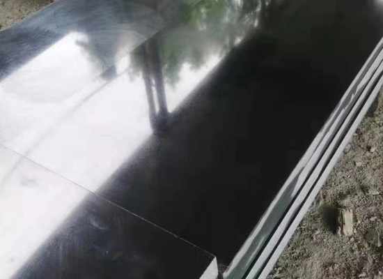 山東芝麻黑石材礦山(圖2) 山東芝麻黑石材礦山(圖2)