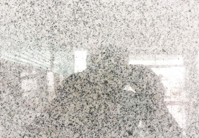 芝麻白火燒面花崗巖和花崗巖區(qū)別