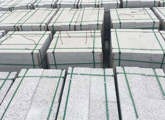 地鋪石價(jià)格多少錢一平方計(jì)算(圖1)