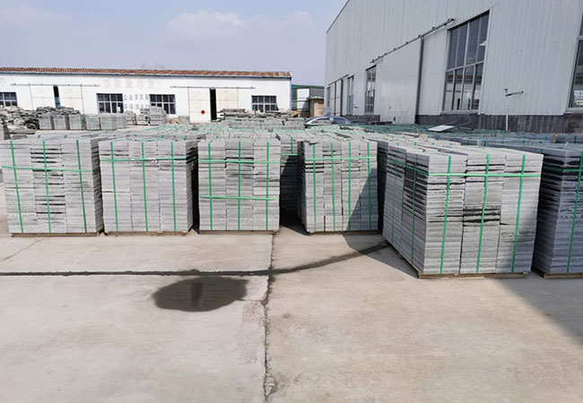 石料生產(chǎn)廠(圖3) 石料生產(chǎn)廠(圖3)