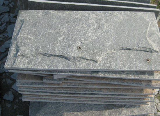 廚房臺(tái)面選哪種花崗巖？除了顏色，這4個(gè)指標(biāo)更重要