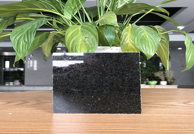 芝麻黑劈裂石價(jià)格如何多少(圖4)