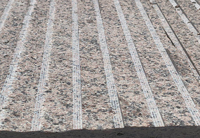 萊州黃金麻板材價(jià)格多少