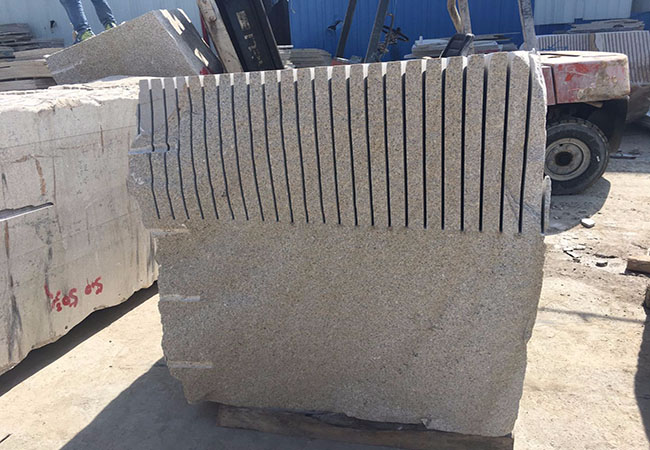 芝麻黑拉絲板價(jià)格范圍多少