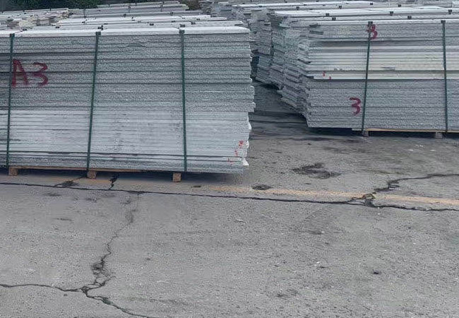 芝麻灰花崗巖廠家產(chǎn)品耐候性怎么樣(圖2) 芝麻灰花崗巖廠家產(chǎn)品耐候性怎么樣(圖2)