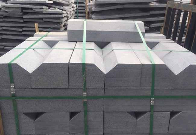 30cm芝麻黑花崗巖價格多少(圖2)