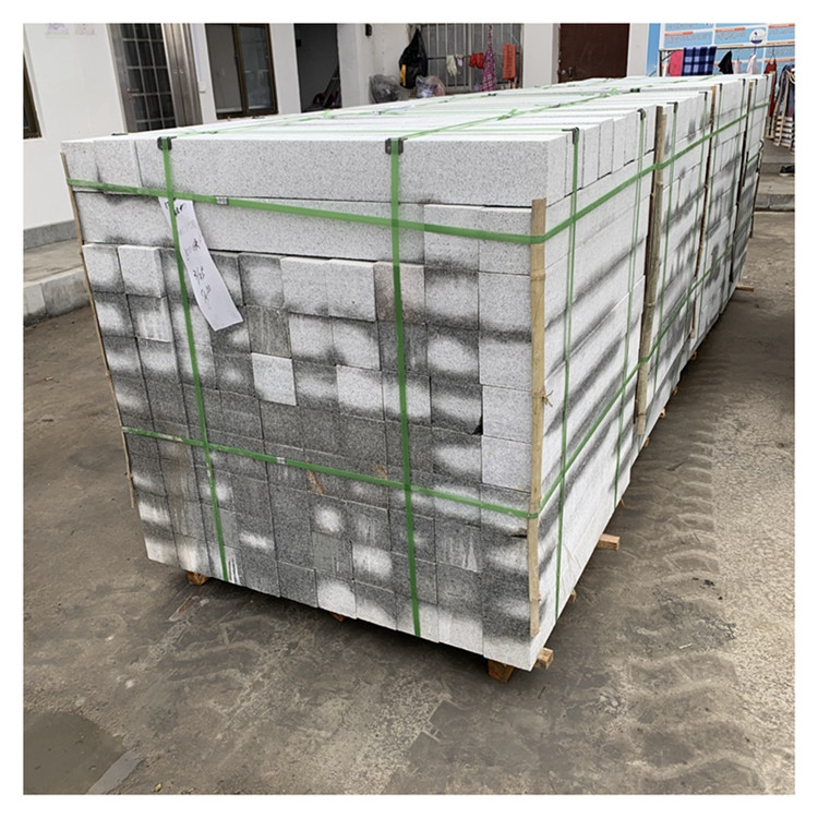 河南方城芝麻灰花崗巖(圖3)