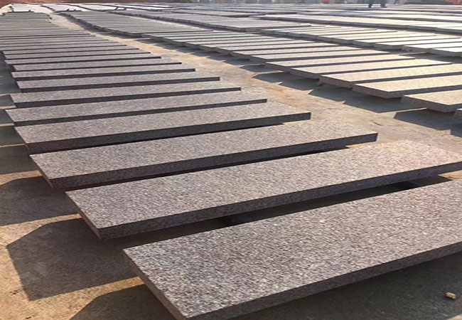 芝麻黑導(dǎo)盲磚價(jià)格如何多少(圖3)