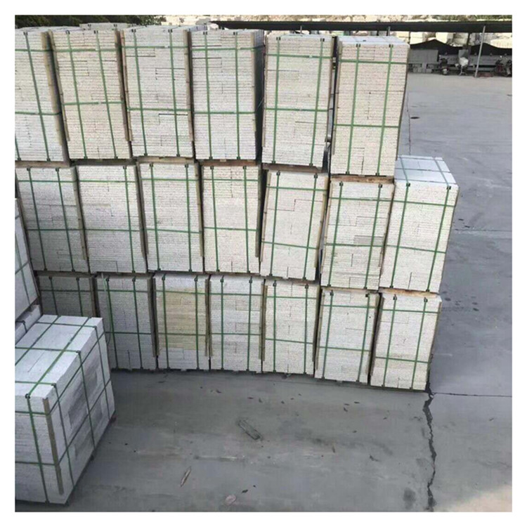 外墻石材風(fēng)化是曬久了會(huì)掉色嗎？