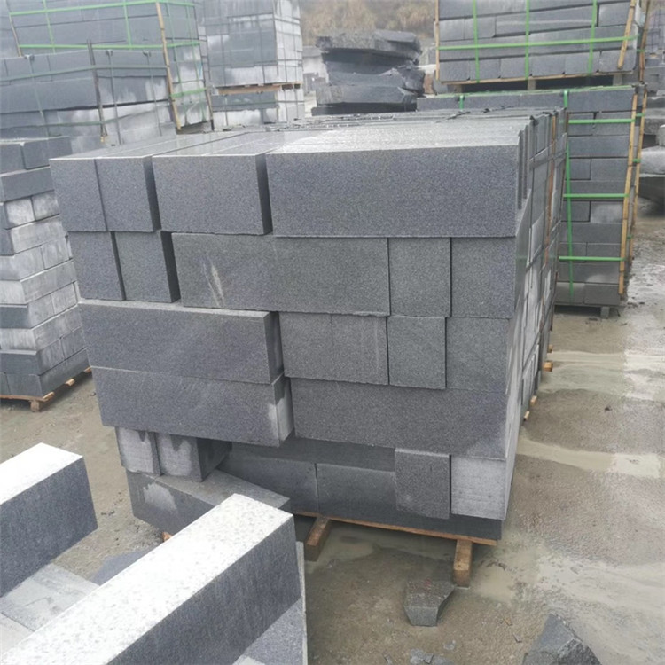 石料生產(chǎn)廠(圖2) 石料生產(chǎn)廠(圖2)